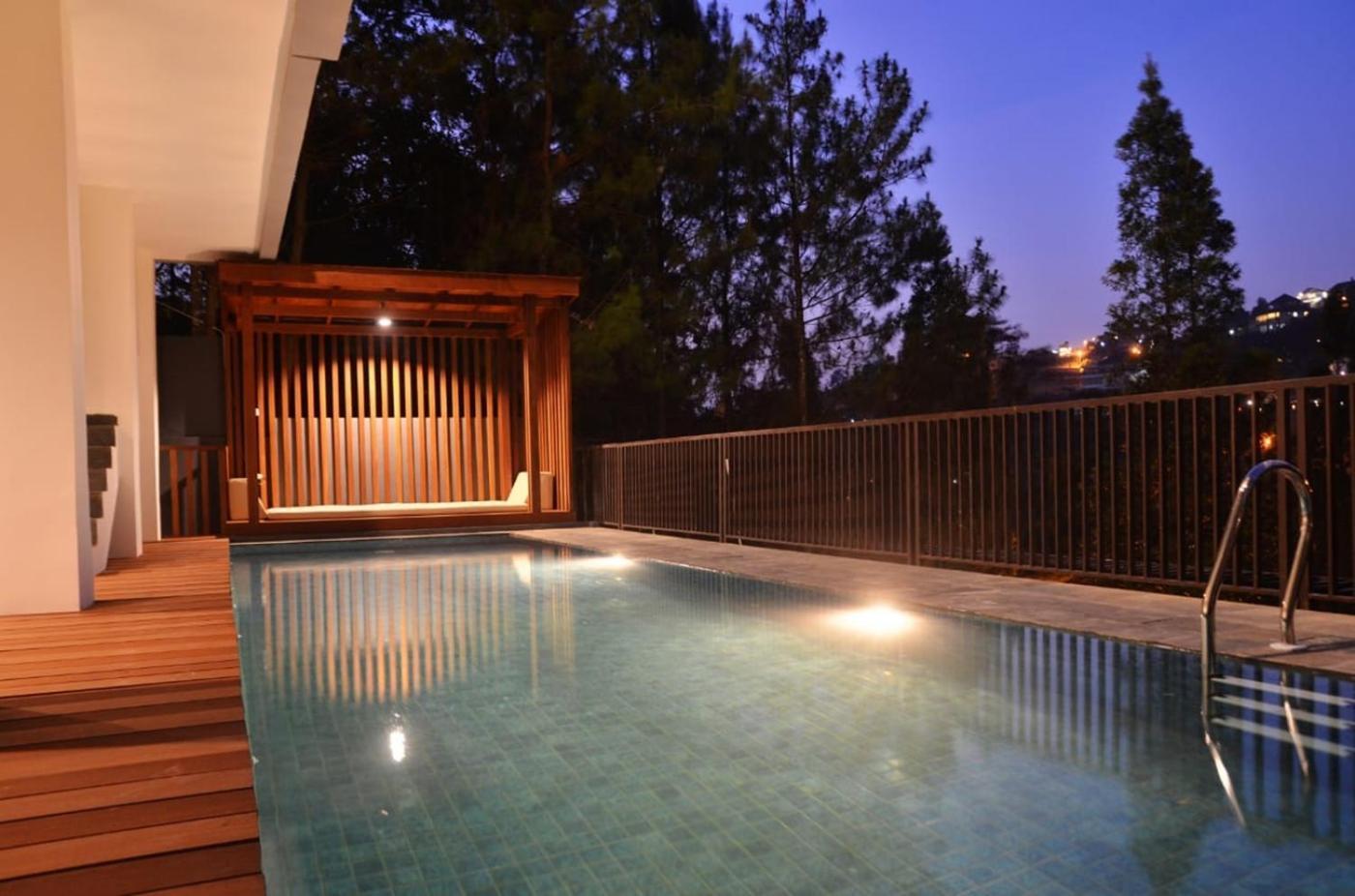 Tulip Hill View Villa 5 Bedrooms With A Private Swimming Pool Bandung Exterior photo