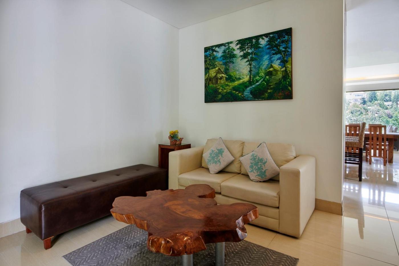 Tulip Hill View Villa 5 Bedrooms With A Private Swimming Pool Bandung Exterior photo